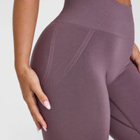 Effortless Seamless Leggings with White Logo | Vintage Purple