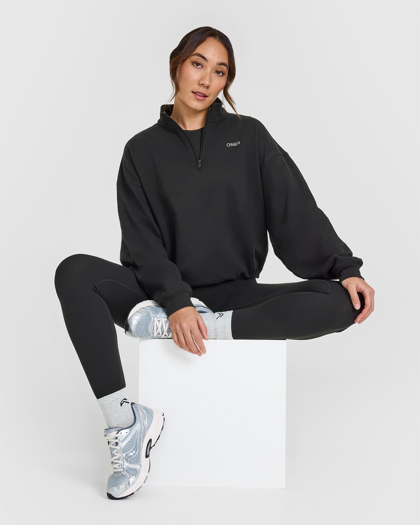 Mid Weight 1/4 Zip Sweatshirt | Soft Black