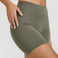 SoftMotion™ Cycling Shorts 8" | Alpine Green