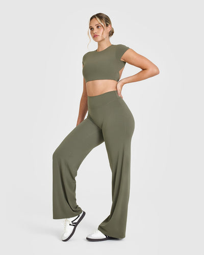 SoftMotion™ Short Sleeve Crop Top | Alpine Green
