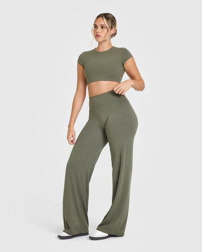SoftMotion™ Straight Leg Bottoms with White Logo | Alpine Green