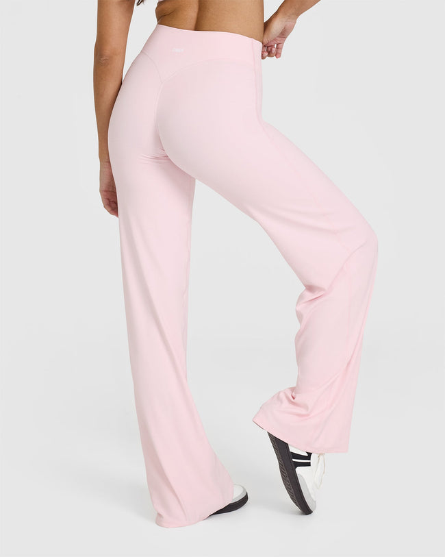 SoftMotion™ Straight Leg Bottoms with White Logo | Ballet Pink