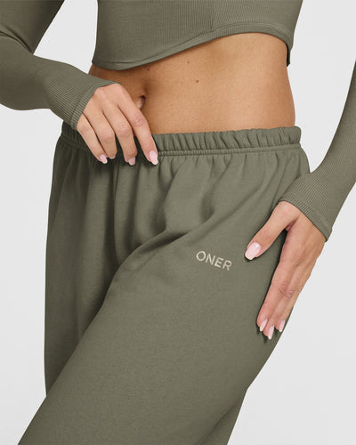Mid Weight Joggers | Alpine Green
