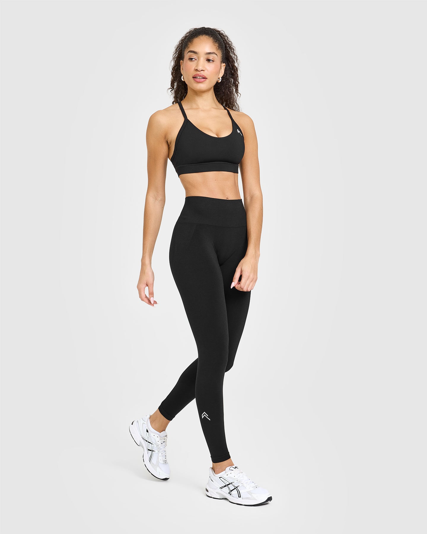 Effortless Seamless Leggings with White Logo | Black