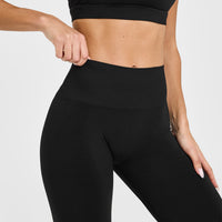 Effortless Seamless Leggings with White Logo | Black