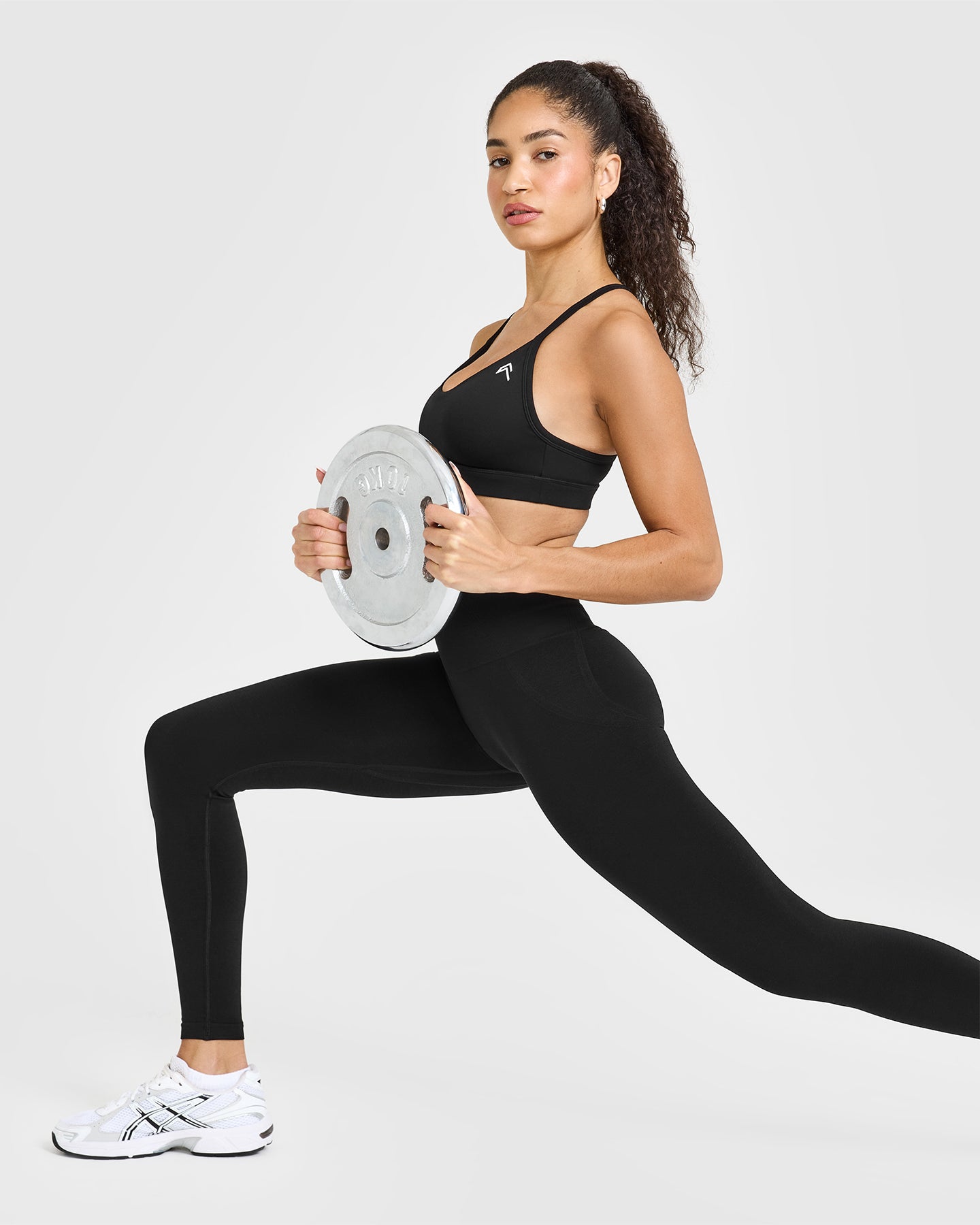 Effortless Seamless Leggings with White Logo | Black