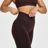 Effortless Seamless Leggings with White Logo | Plum Brown