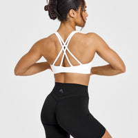 EasyLift™ High Neck Sports Bra | White