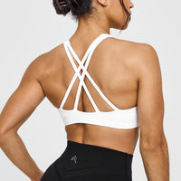 EasyLift™ High Neck Sports Bra | White
