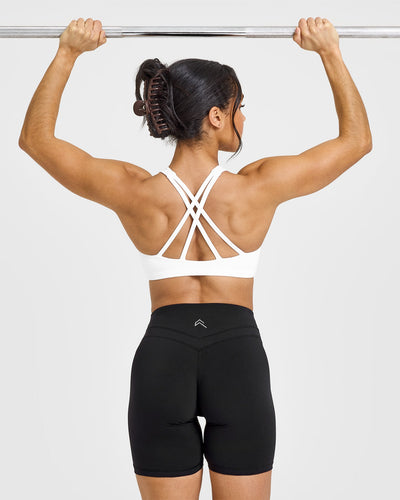 EasyLift™ High Neck Sports Bra | White