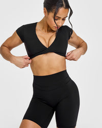 Unified Twist Front Short Sleeve Crop Top | Black