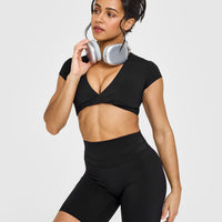 Unified Twist Front Short Sleeve Crop Top | Black
