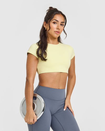 SoftMotion™ Short Sleeve Crop Top | Pastel Yellow