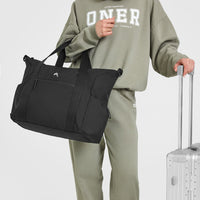 Essential Holdall | Black