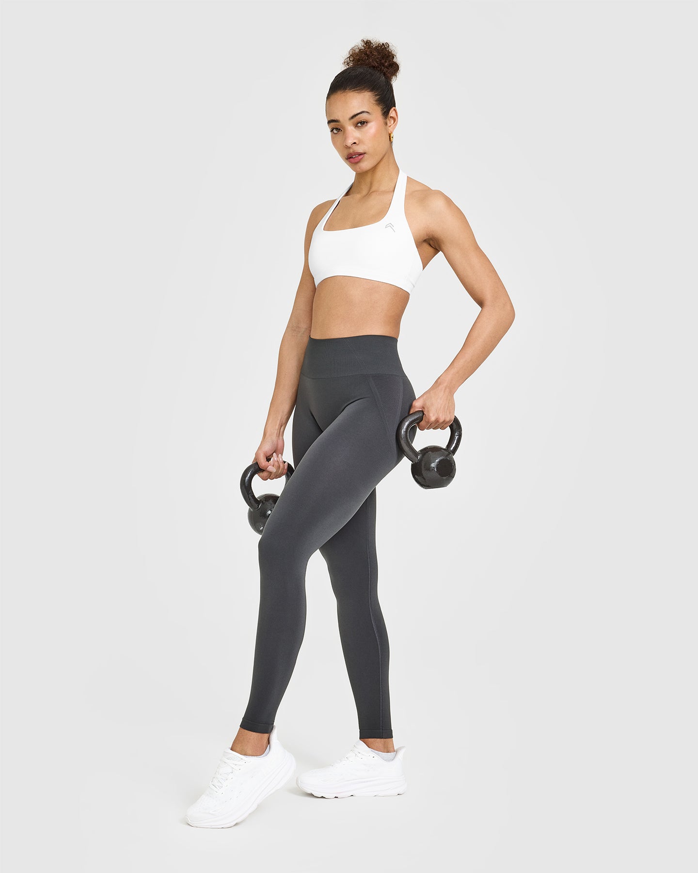 Effortless Seamless Leggings with White Logo | Coal