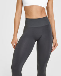 Effortless Seamless Leggings with White Logo | Coal