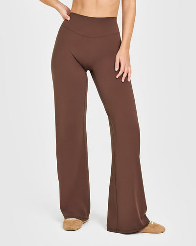 SoftMotion™ Straight Leg Bottoms | Espresso Brown