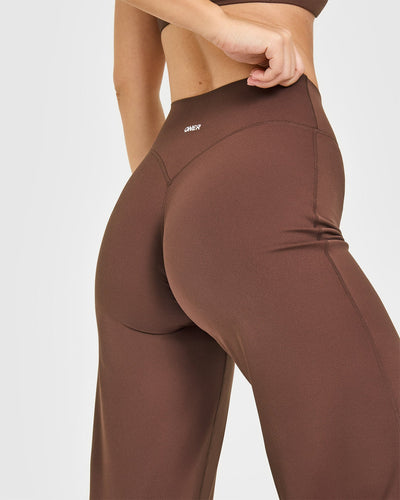 SoftMotion™ Straight Leg Bottoms | Espresso Brown