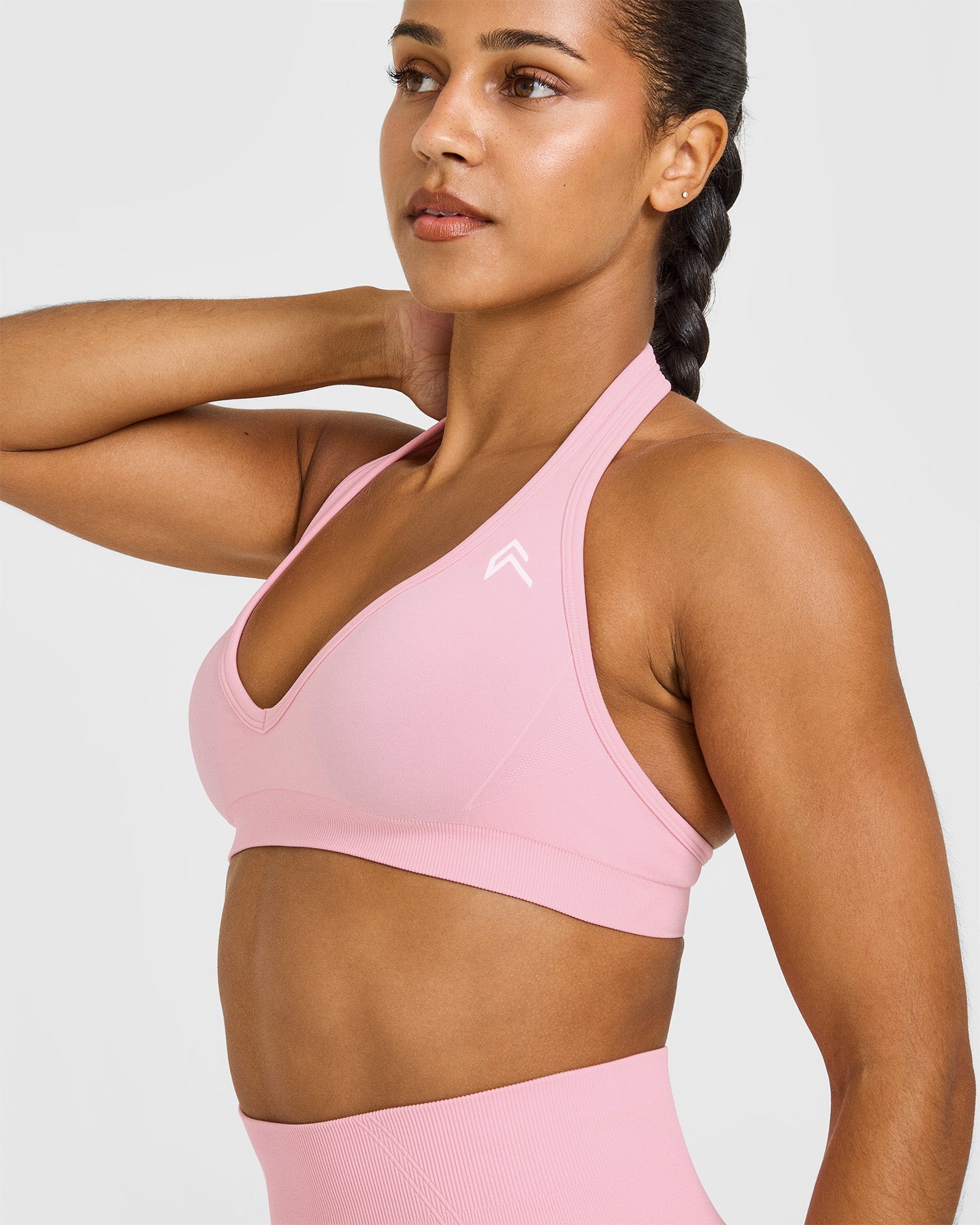 Effortless Seamless Halter Neck Sports Bra | Petal Pink