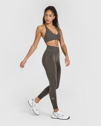 Effortless Seamless Leggings with White Logo | Deep Taupe