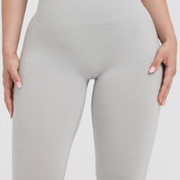 Effortless Seamless Leggings with White Logo | Light Grey Marl
