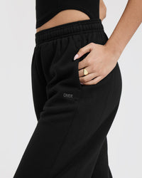 Foundations Joggers | Black