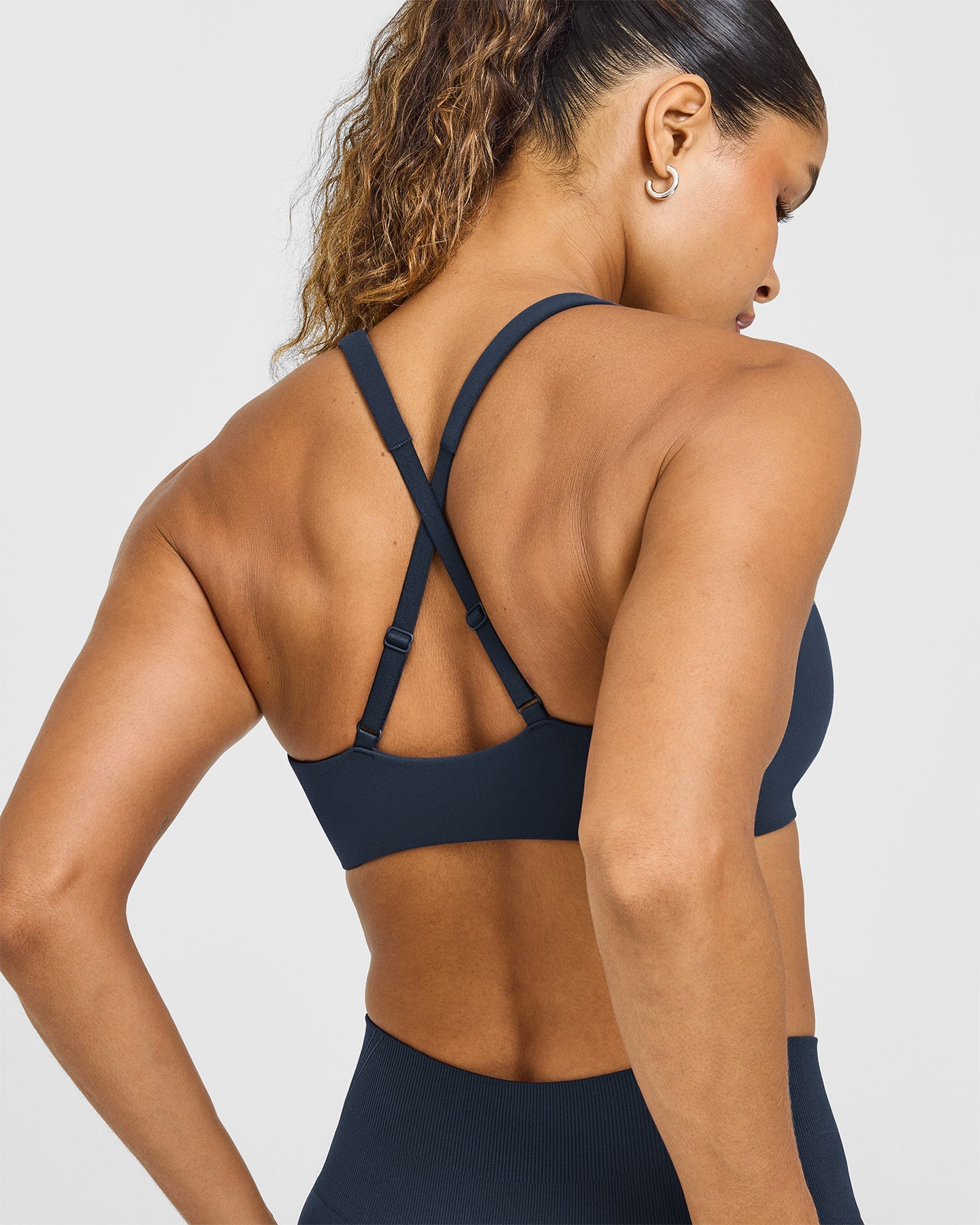 EasyLift™ Cross Back Sports Bra | True Blue