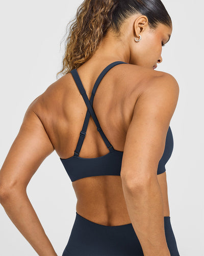 EasyLift™ Cross Back Sports Bra | True Blue