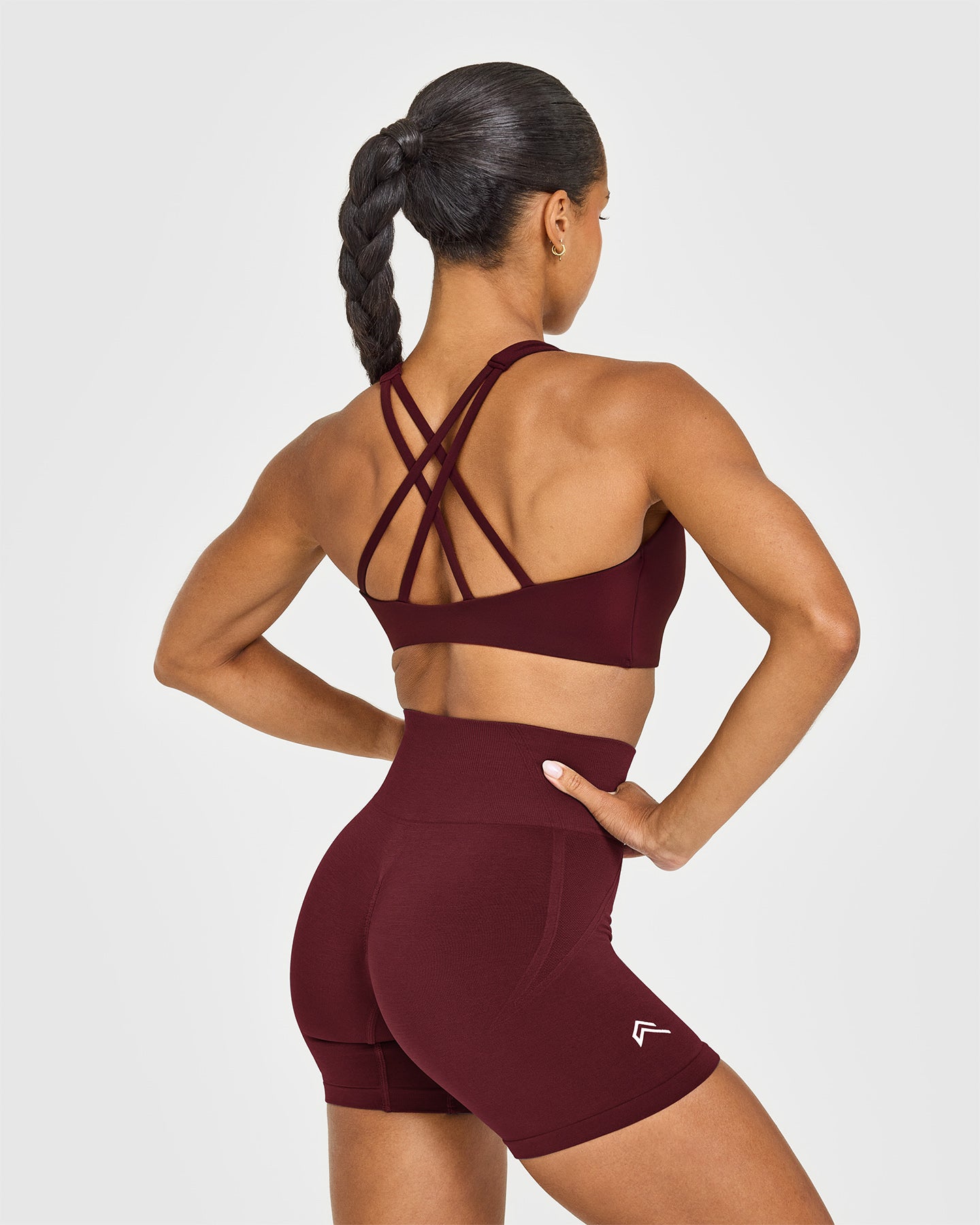 EasyLift™ High Neck Sports Bra | Rosewood