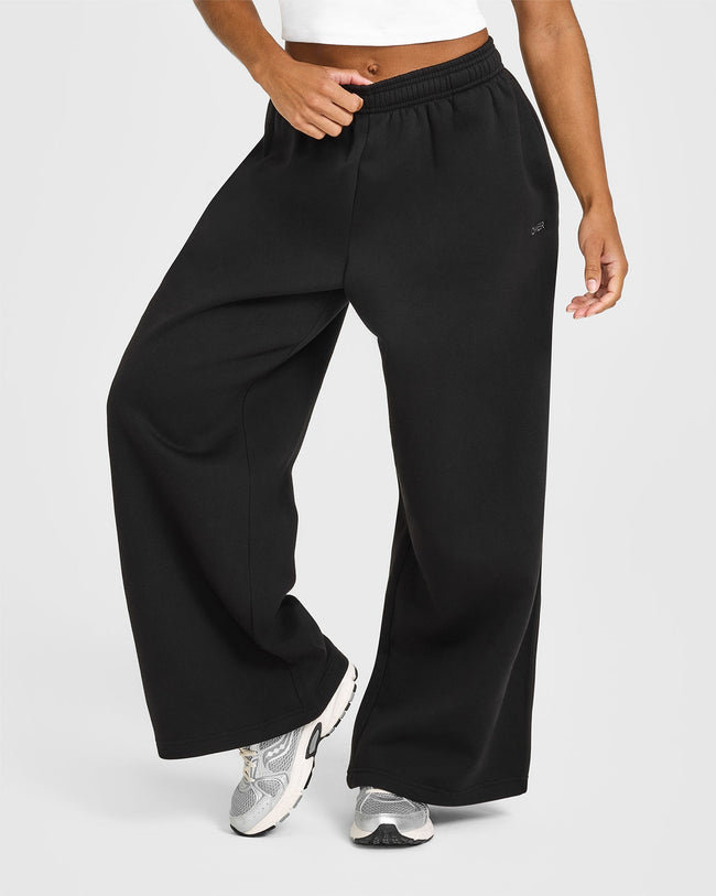 Foundations Oversized Straight Leg Joggers | Black