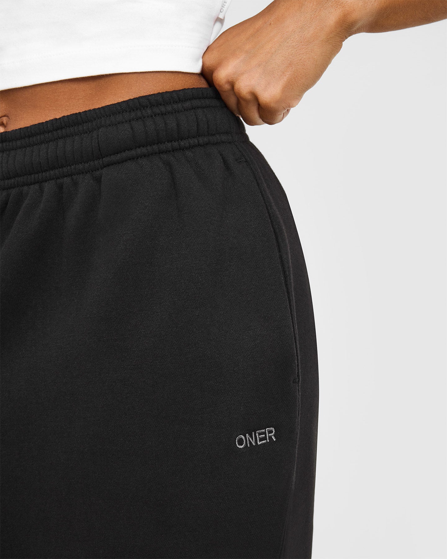 Foundations Oversized Straight Leg Joggers | Black