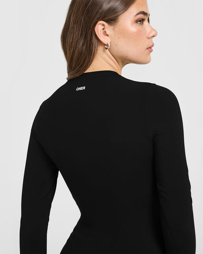 SoftMotion™ Long Sleeve Top with White Logo | Black