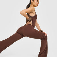 SoftMotion™ Contrast Scoop Back Flared All in One with White Logo | Espresso Brown