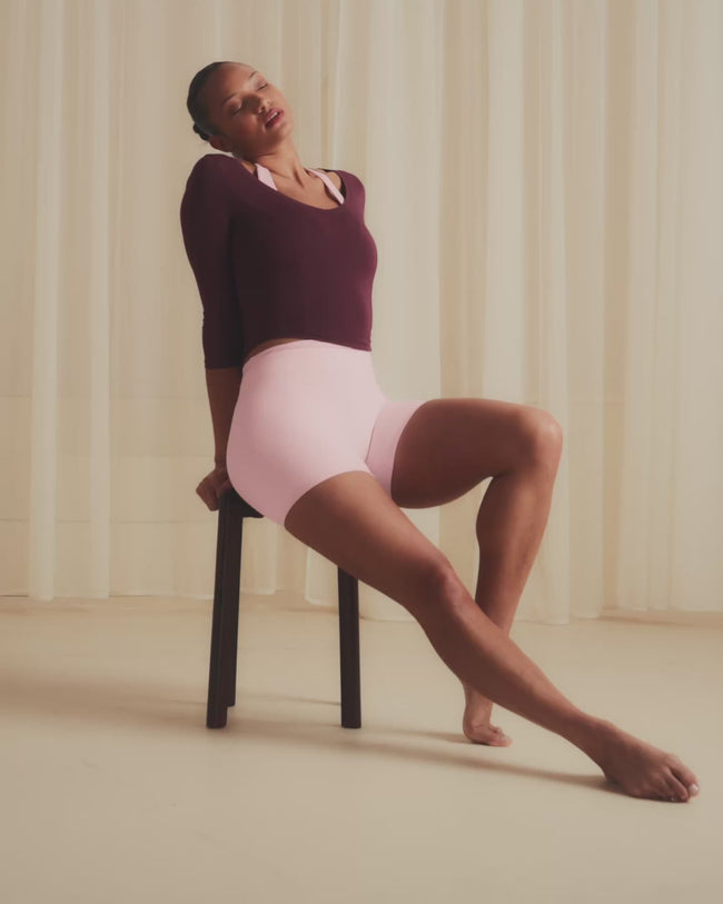 SoftMotion™ High Waisted Shorts 6" with Gray Logo | Soft Girl Pink