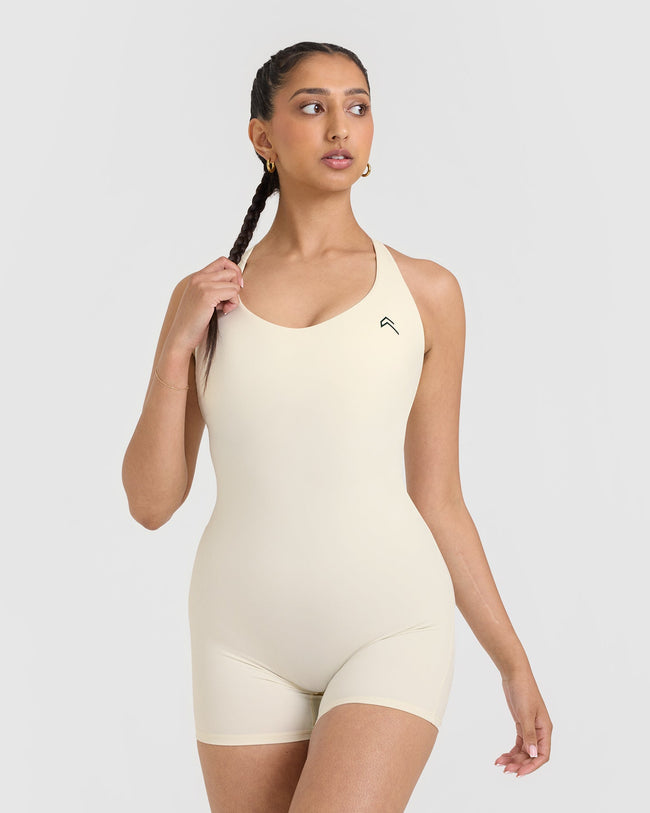 UnifiedMove Cross Back All In One 5" | Off White