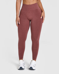 EffortlessLift™ Seamless Leggings with White Logo | Berry