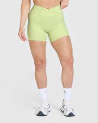 UnifiedMove™ Wrap Shorts 6" | Pump Green