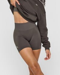 EffortlessLift™ Seamless Shorts with White Logo | Deep Taupe
