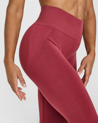 EffortlessLift™ Seamless Leggings with White Logo | Burnt Cherry