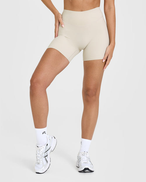 Oner Modal SoftMotion™ Shorts 6" | Sand