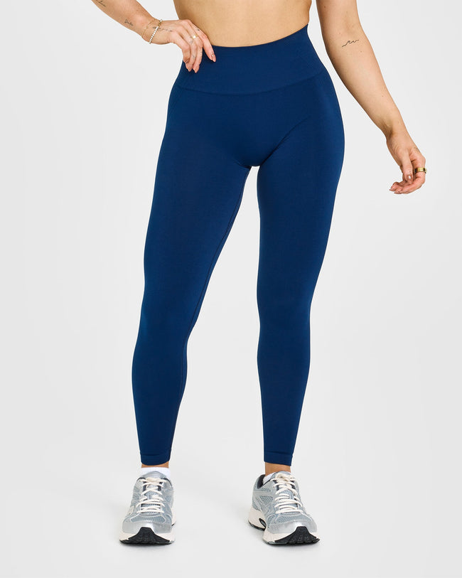 EffortlessLift™ Seamless Leggings with White Logo | Midnight