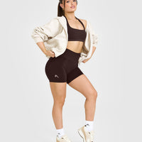 EffortlessLift™ Seamless Shorts with White Logo | 70% Cocoa