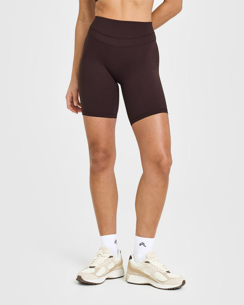 UnifiedMove™ Cycling Shorts 8" | Plum Brown