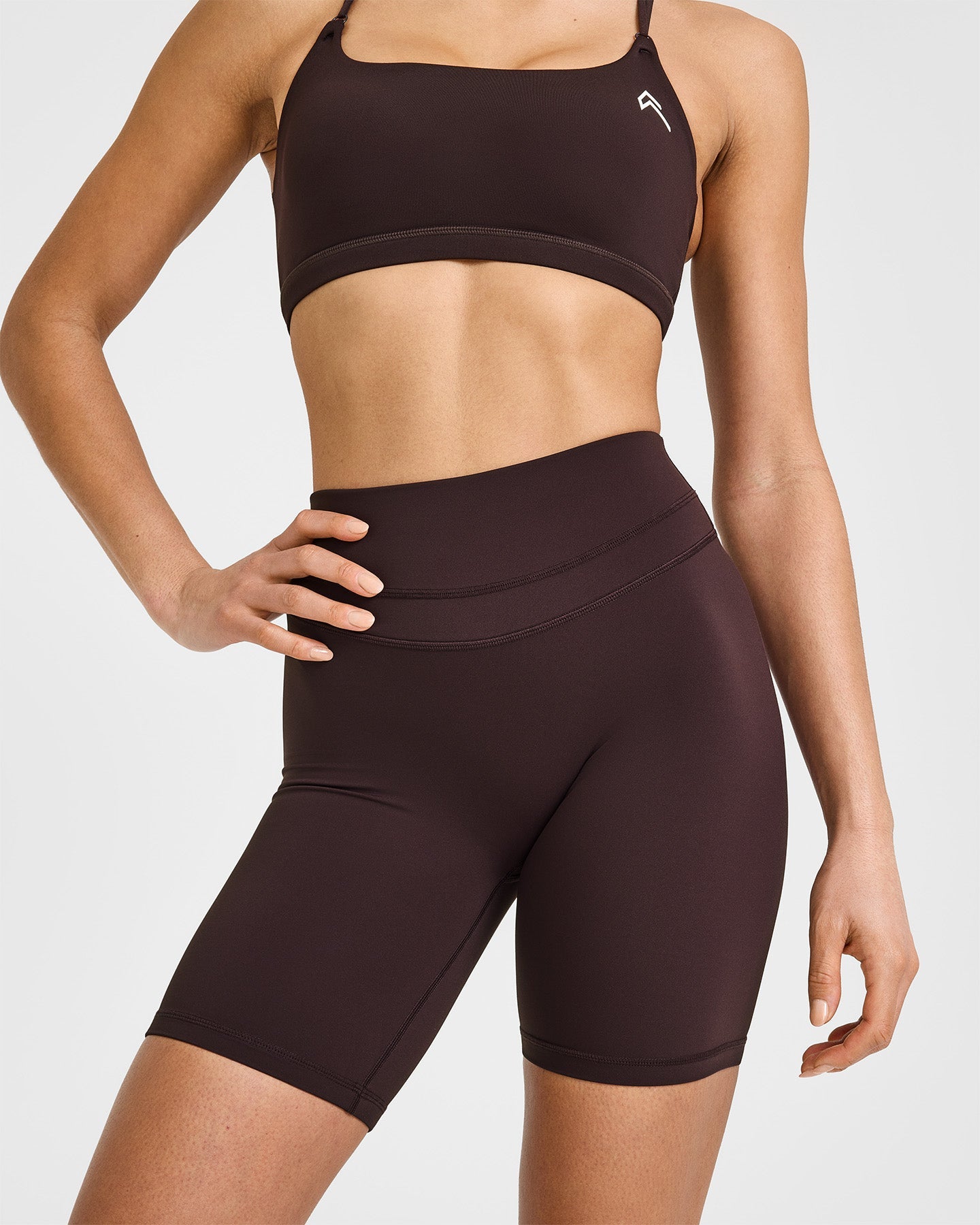 UnifiedMove™ Cycling Shorts 8" | Plum Brown
