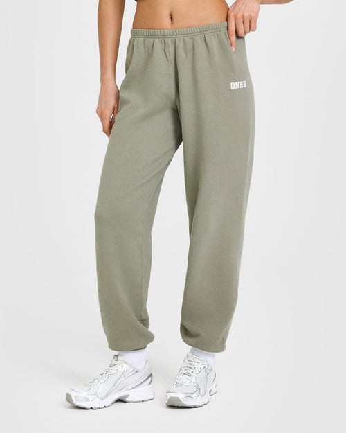 Oner Modal Mid Weight Jogger | Soft Sage Green