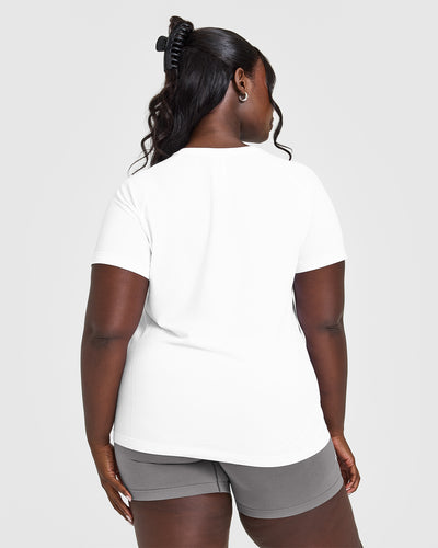Go To Seamless Loose Top | White