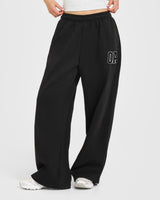 Foundations Oversized Oner 25 Straight Leg Joggers | Black