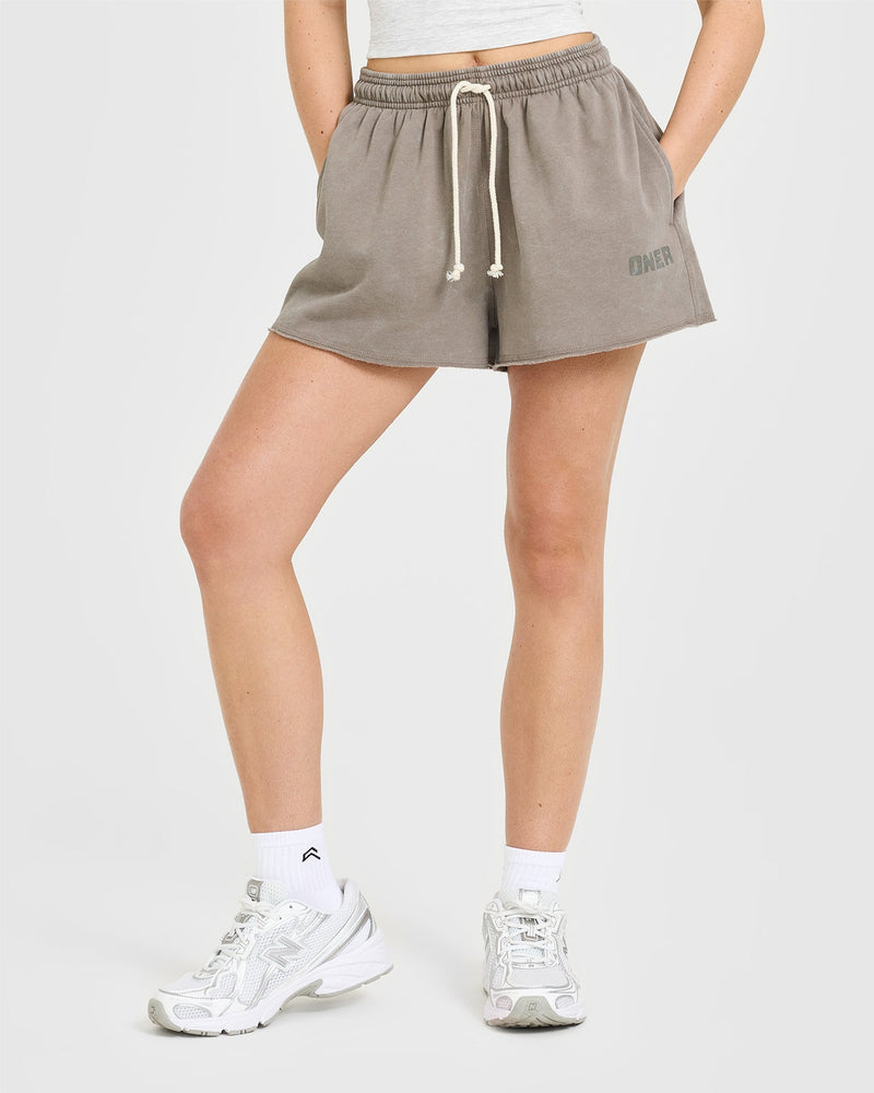 lifemania RAW LINE SHORTS ジョーツ　ワイド Oversize Shorts - Minky | Oner Active US
