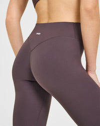 SoftMotion™ High Waisted Leggings with White Logo | Dark Umber Brown
