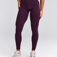 EnhanceLift™ Seamless Leggings with Gray Logo | Blackberry Purple